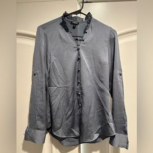 Express Women’s’ gray button up blouse. Size XS.